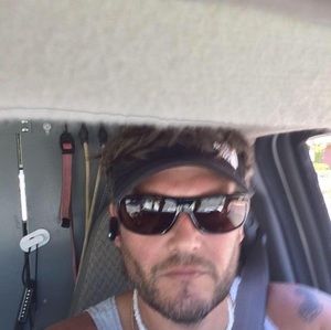 Meet your Posher, Jay